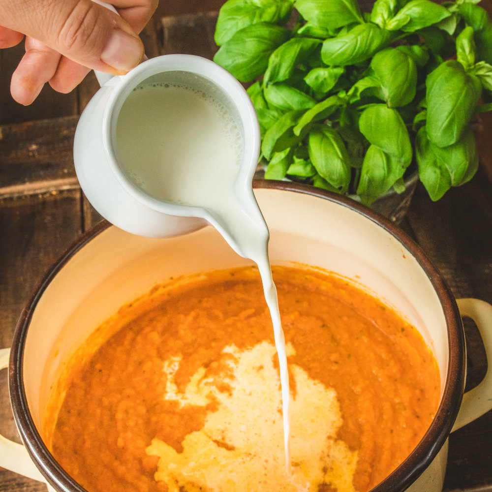 Dýňová polévka, podzimní dýňový krém s bazalkou – recept krok 5