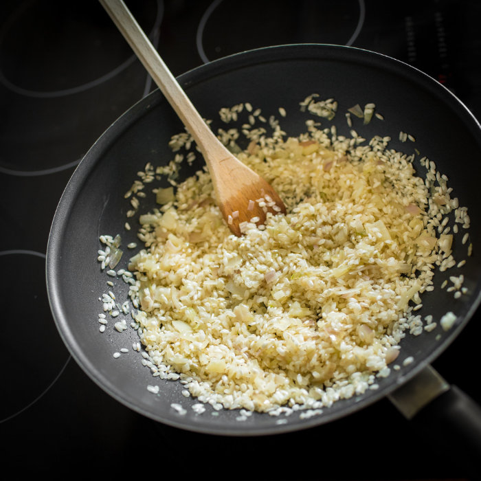 Chřestové rizoto s medvědím česnekem – recept krok 3